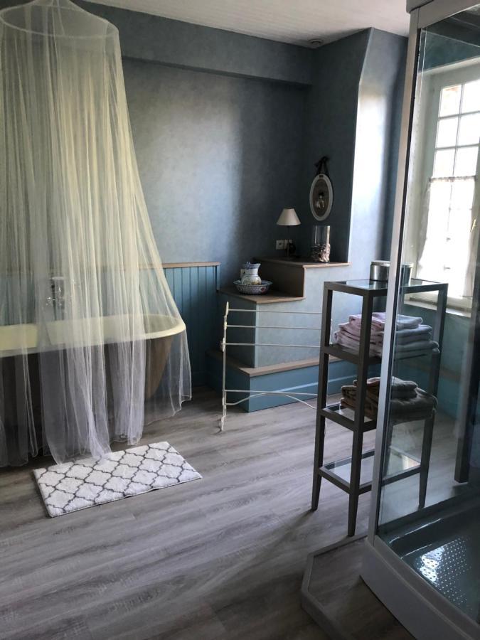 Bed and Breakfast La Boheme Francastel Экстерьер фото